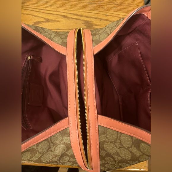 Coach Purse - Picture 3 of 7